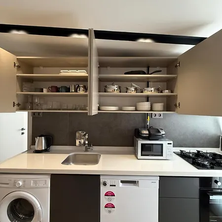 Konyaalti Merkezi Lueks *