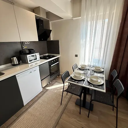 Konyaalti Merkezi Lueks Apartment *