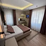 Apartamento Konyaalti Merkezi Lueks
